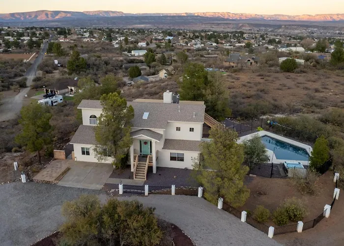 Heated Pool And Jacuzzi, Scenic Mountain View, Lux And Cozy,